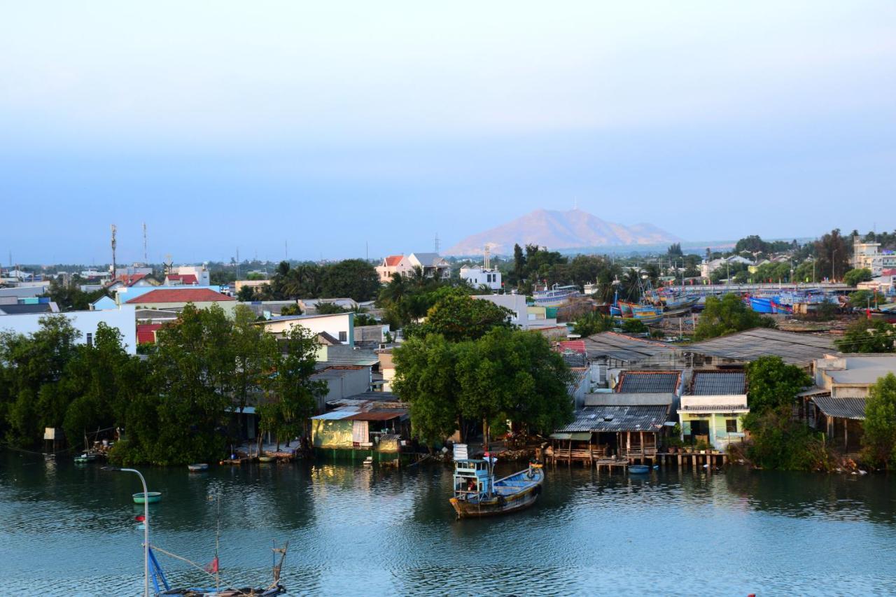 Nha Nghi Hung Hoa Hotel Phan Thiet Kültér fotó