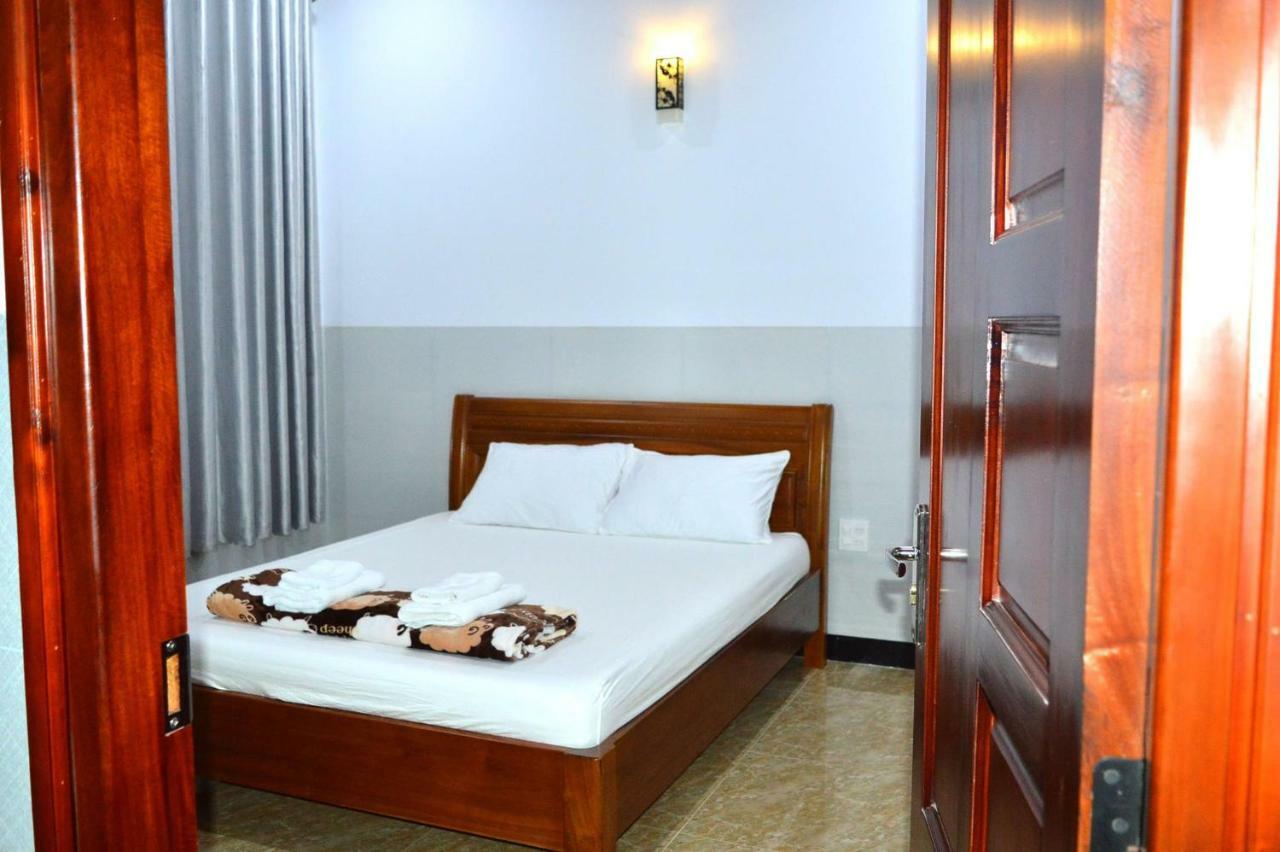 Nha Nghi Hung Hoa Hotel Phan Thiet Kültér fotó